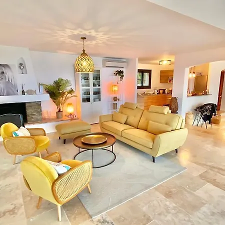 Découvrez La   the View  * Cavalaire-sur-Mer