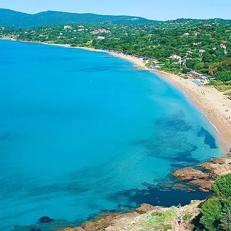 Découvrez La   the View 