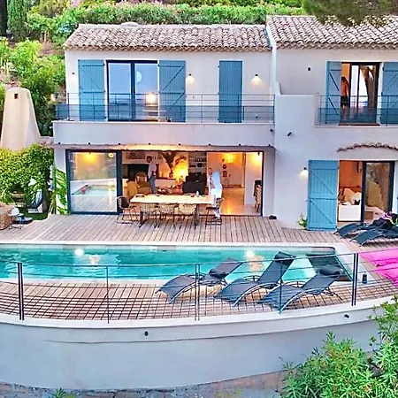 Découvrez La   the View  Villa *