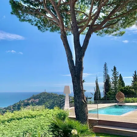 Découvrez La   the View  Villa