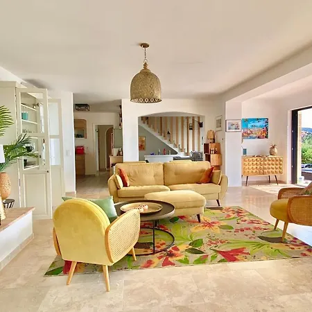 Découvrez La   the View  Villa Cavalaire-sur-Mer